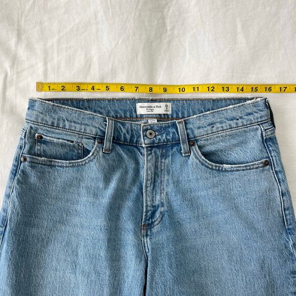 Abercrombie & Fitch The Baggy Low Rise Denim Jeans Size 28 / 6 Curve Love - Picture 7 of 13